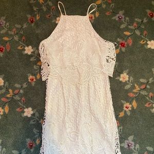 BB Dakota size 6 white lace dress